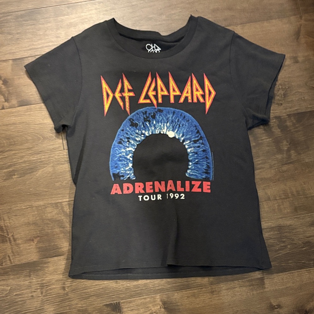 Chaser Black Def Leppard Graphic Tee